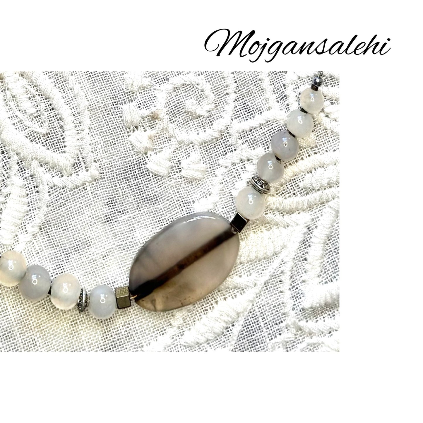 Agate necklace, beaded necklace, white necklace, healing necklace