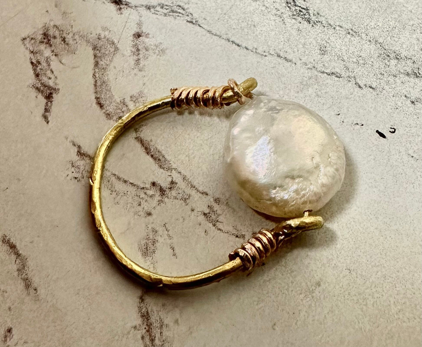 Pearl Coin Gemstone Wire Wrap Ring. Silver plated silver Color. Healing jewelry