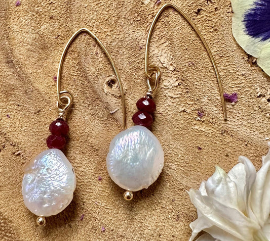 Freshwater pearl earrings with Garnet and Gold filled